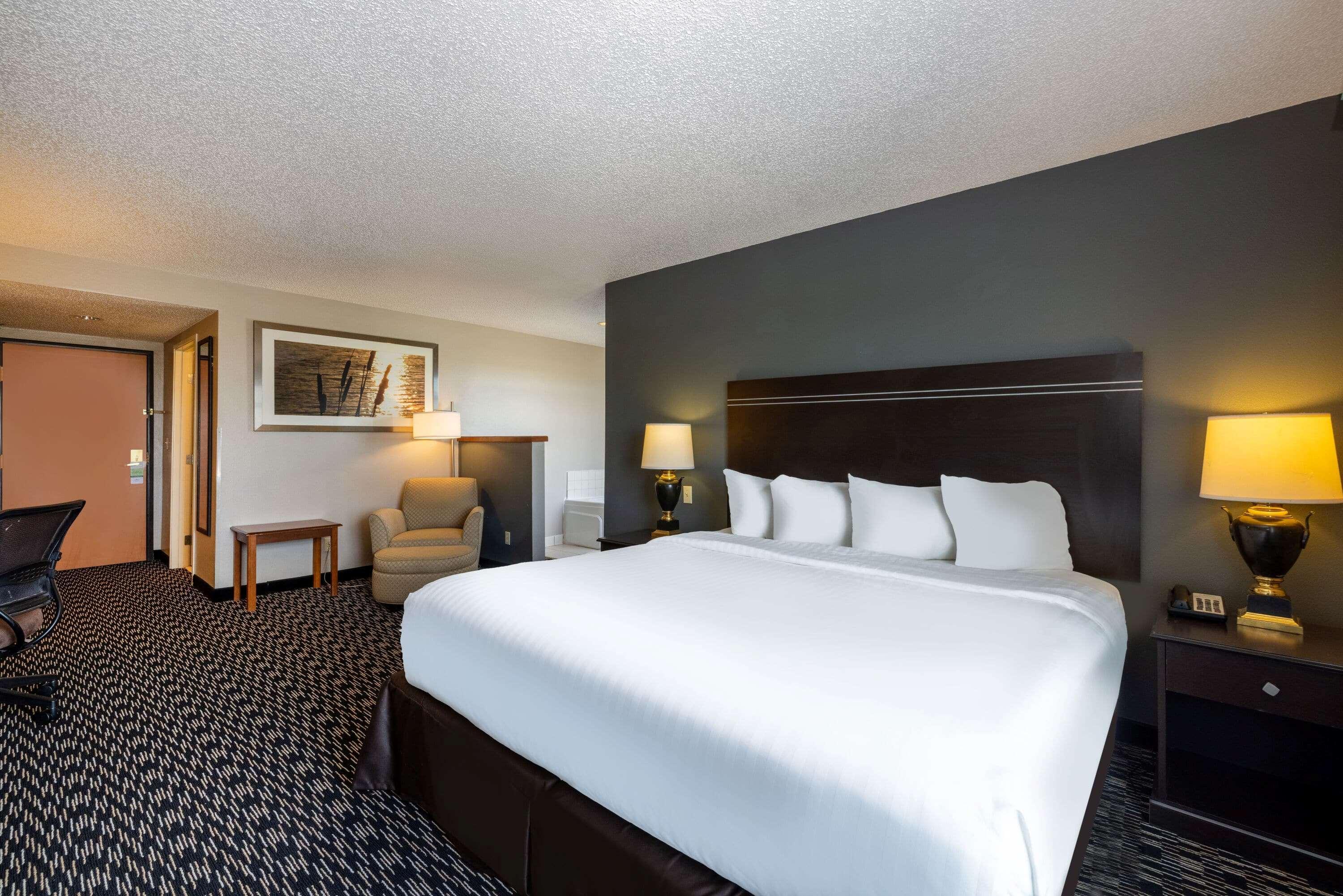 Hotel Wingate By Wyndham Gillette Exterior foto